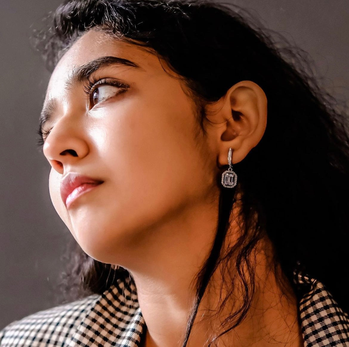 Reflection | Classic and luxurious rectangular crystals | vintage vibe | Platinum & Rose Gold