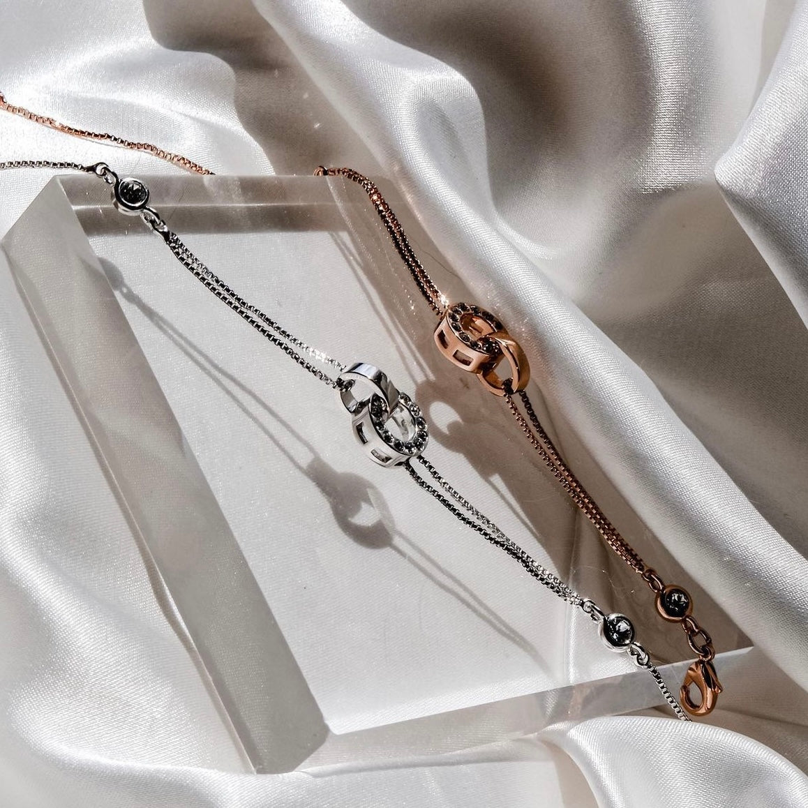 MAAT | Couple/ Friendship bracelets - Circle lock