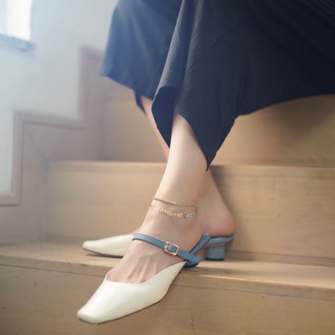 Skydiving | Double layer original designer anklet - Blue Swarovski crystal chain with texture