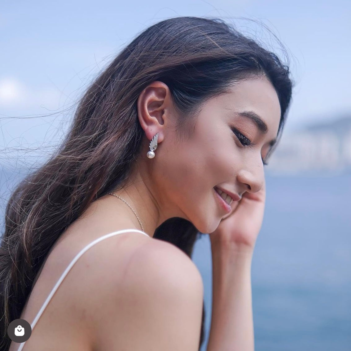 Cherub | converging goddess earrings - white gold, Swarovski pearls & crystals - Essentials for picnic date