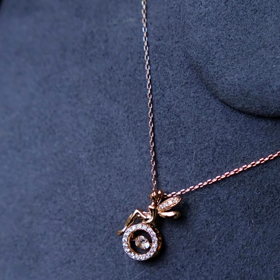 Tinkle Tinkle | Dancing stone fairy necklace | classy and dreamy