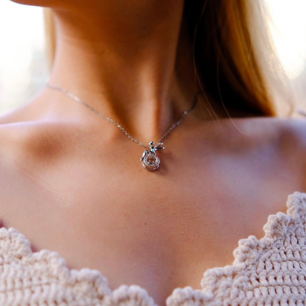 Tinkle Tinkle | Dancing stone fairy necklace | classy and dreamy