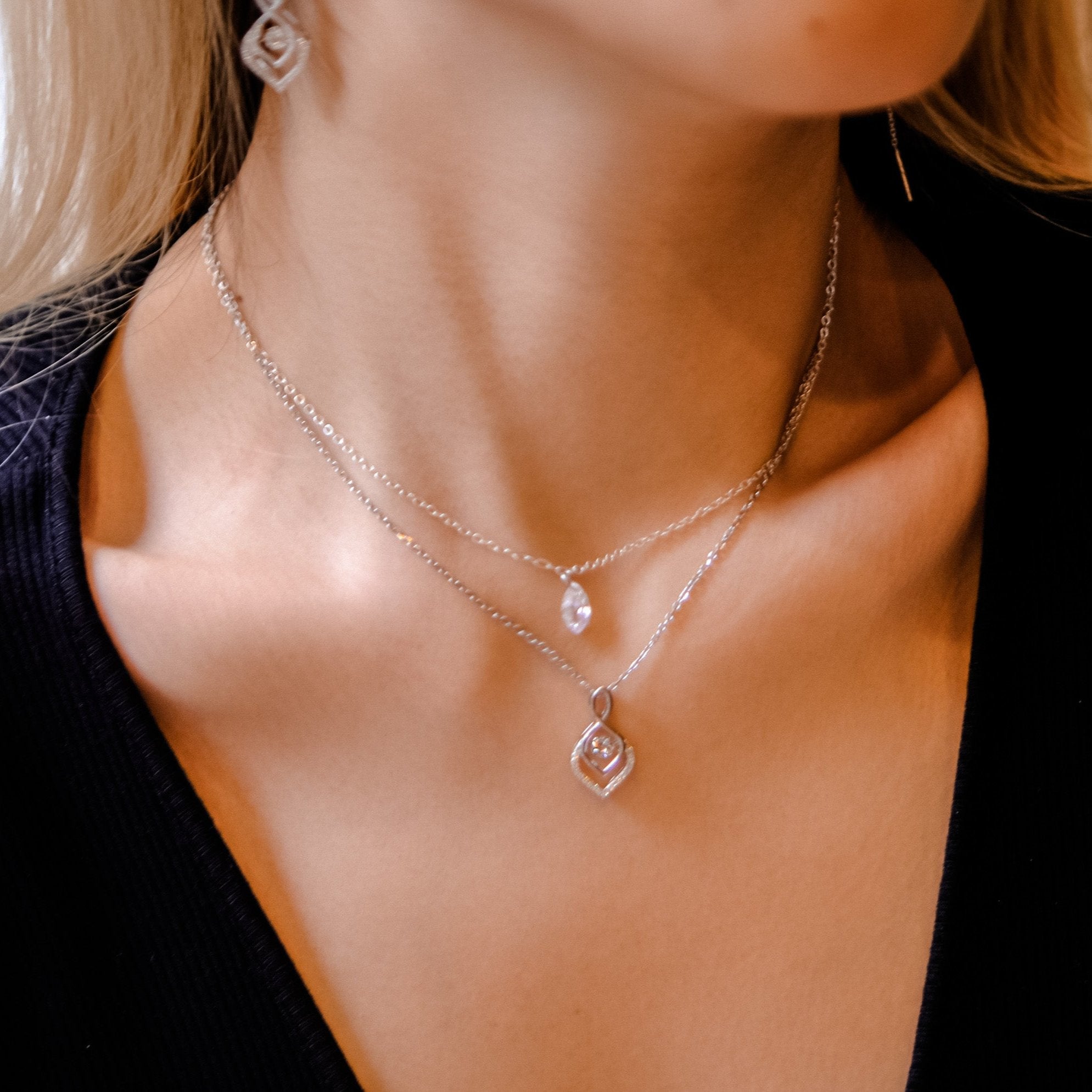 Name | Collection Spirited Away - Silver double layer necklace with Swarovski crystals dancing stone pendant