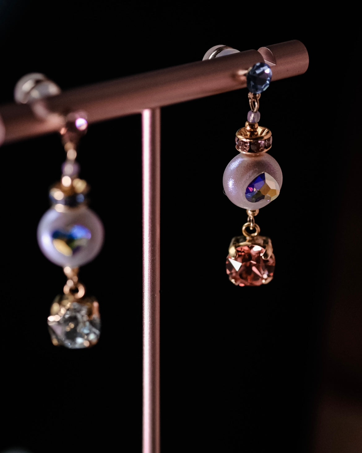 Sweetness | Collection AURA - Baby Blue baby pink Swa pearl earrings - cute and elegant