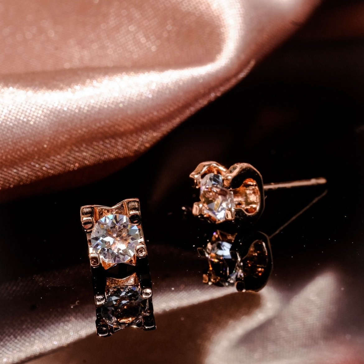 Boundary | Set - Earrings & Necklace - Rosegold - simple elegance