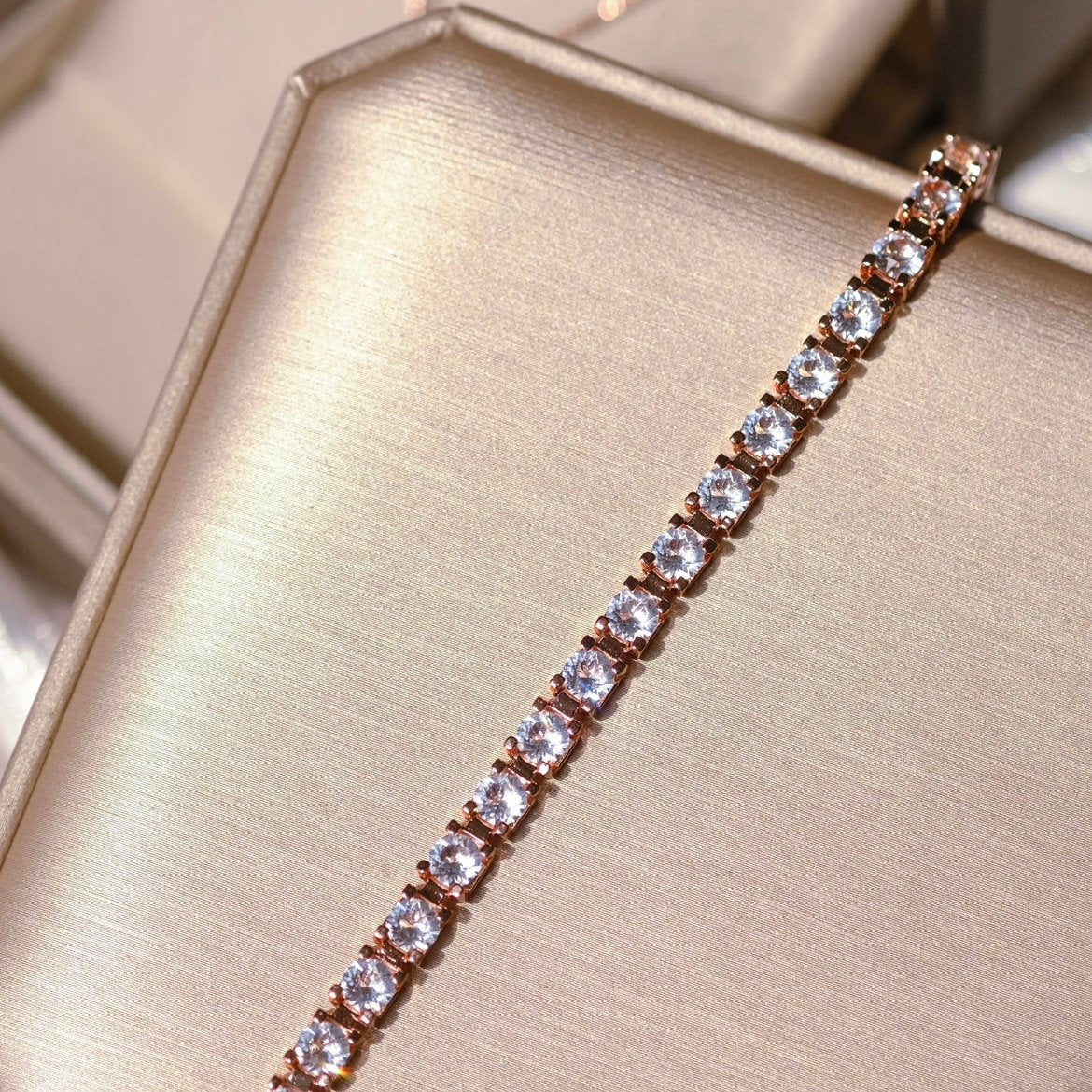 Glam | Bracelet - Easy Buckle - Rosegold - 27 pc of Swarovski Diamonds