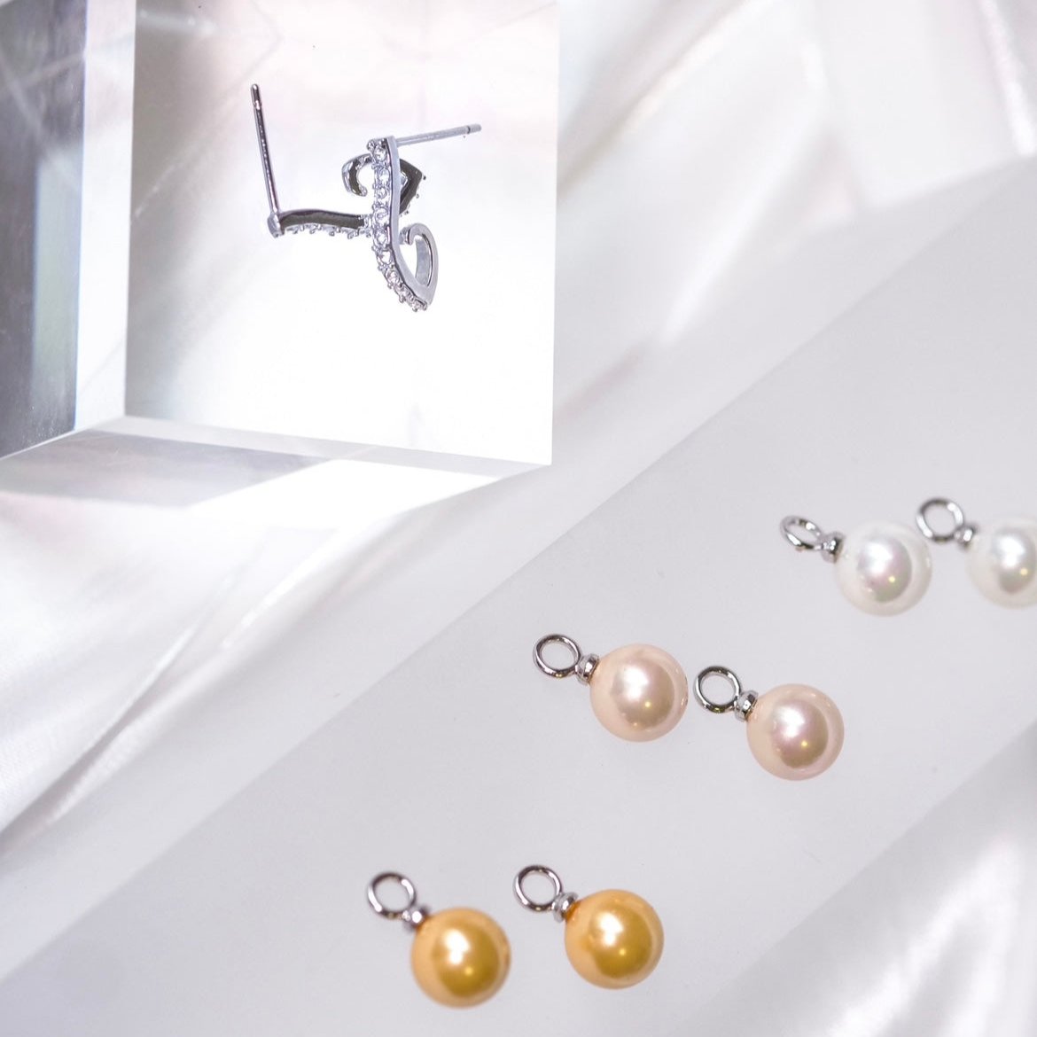 Bless - 4-way to wear pearl earrings - platinum 18k white gold