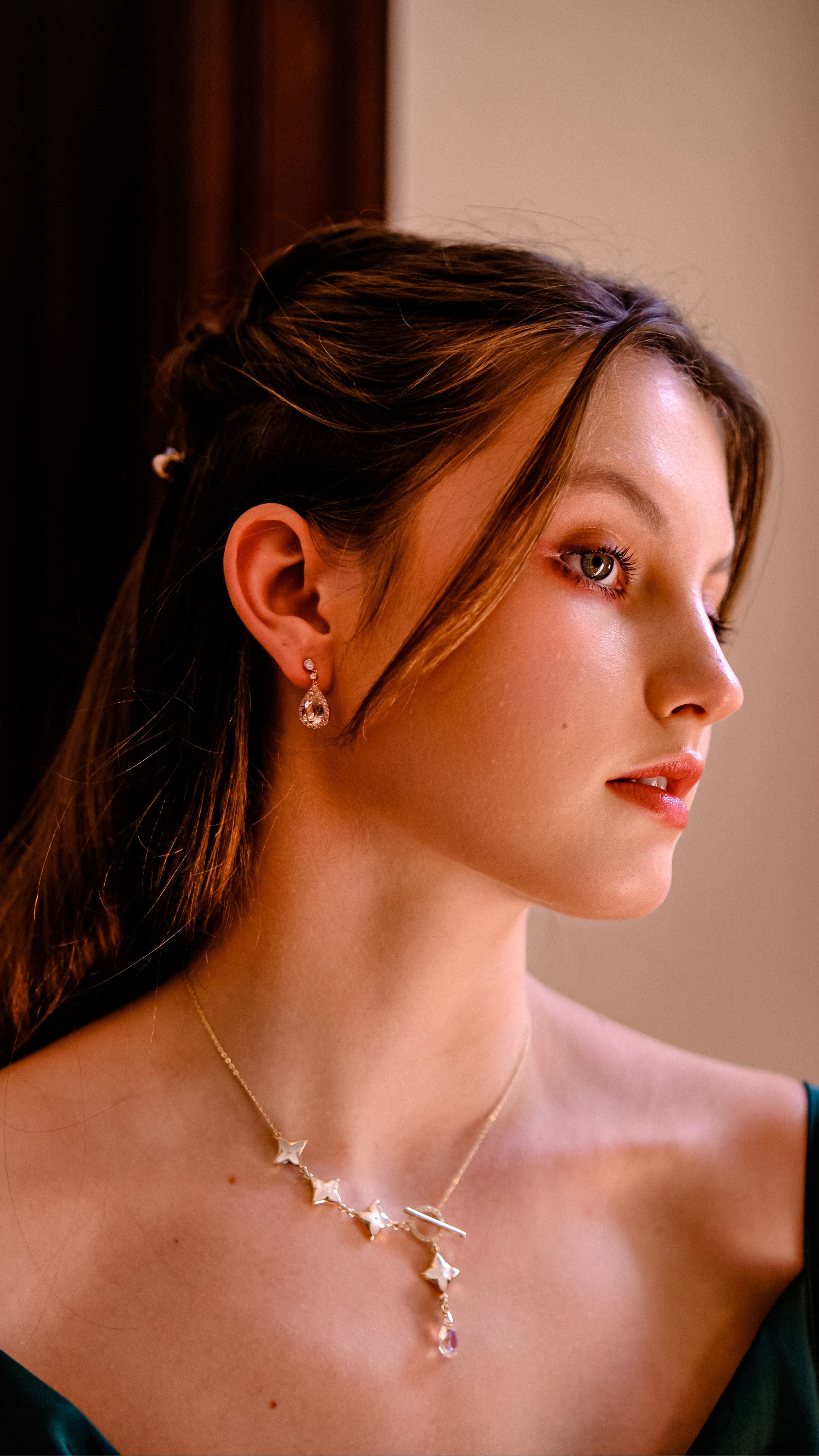 Sunset Glow | Collection Bible - Rose coloured Swarovski crystal princess elegant earrings