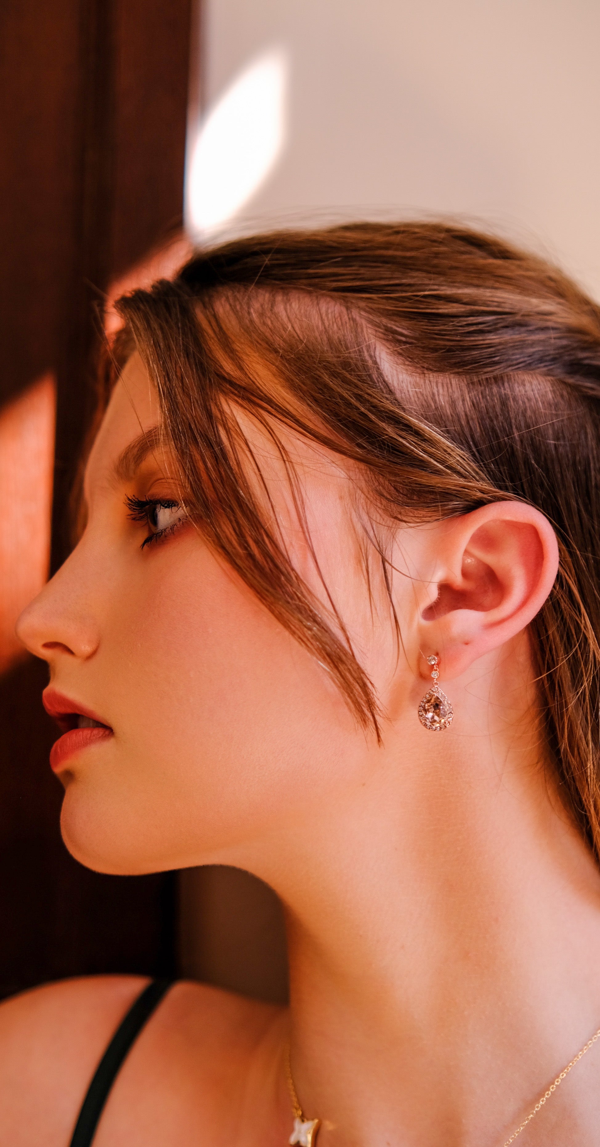 Sunset Glow | Collection Bible - Rose coloured Swarovski crystal princess elegant earrings